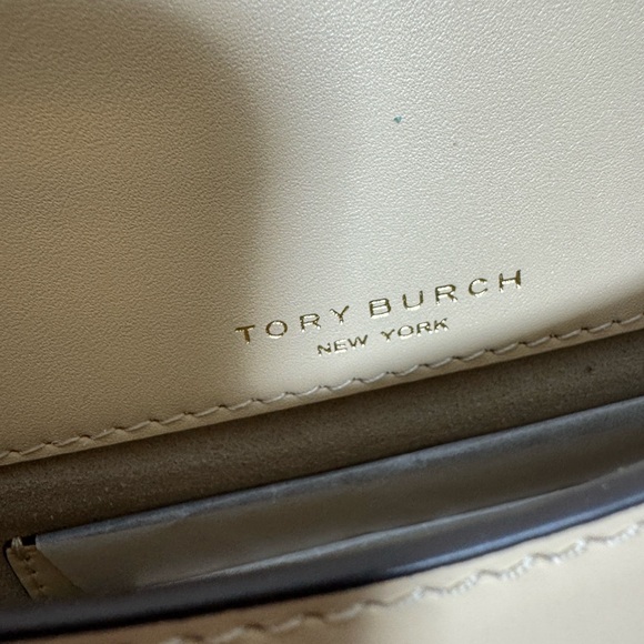 Tory Burch Reva Tan Crossbody Bag with Woven Design Retail $448 - Picture 5 of 9